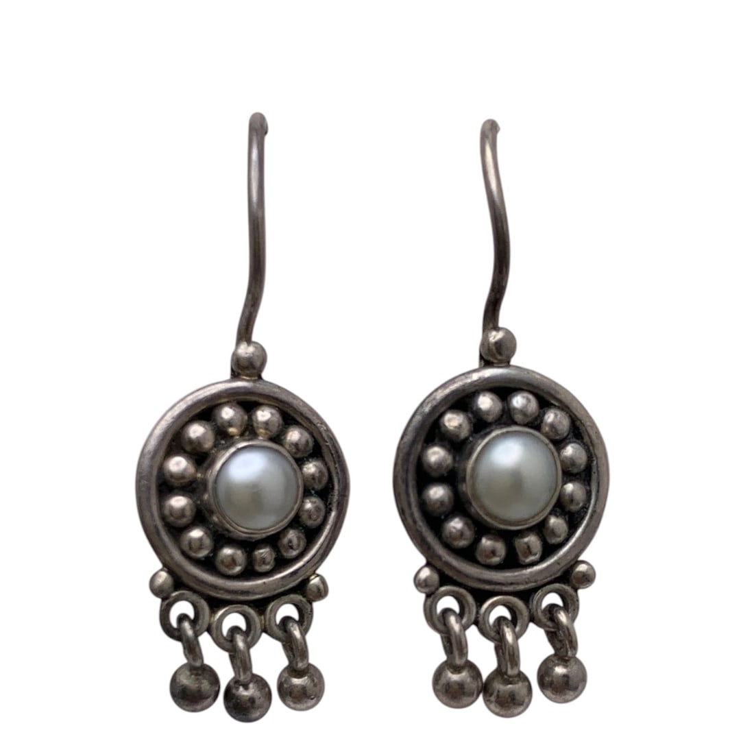Pair Of Sterling Silver & Pearl Earrings: Pair Of Sterling Silver & Pearl Earrings Marked 925 - 1 1/4" Long - 5.7 Grams