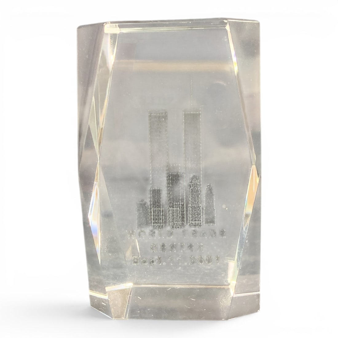 3d Laser Etched Crystal Glass Paperweight Souvenir (1 of 3)