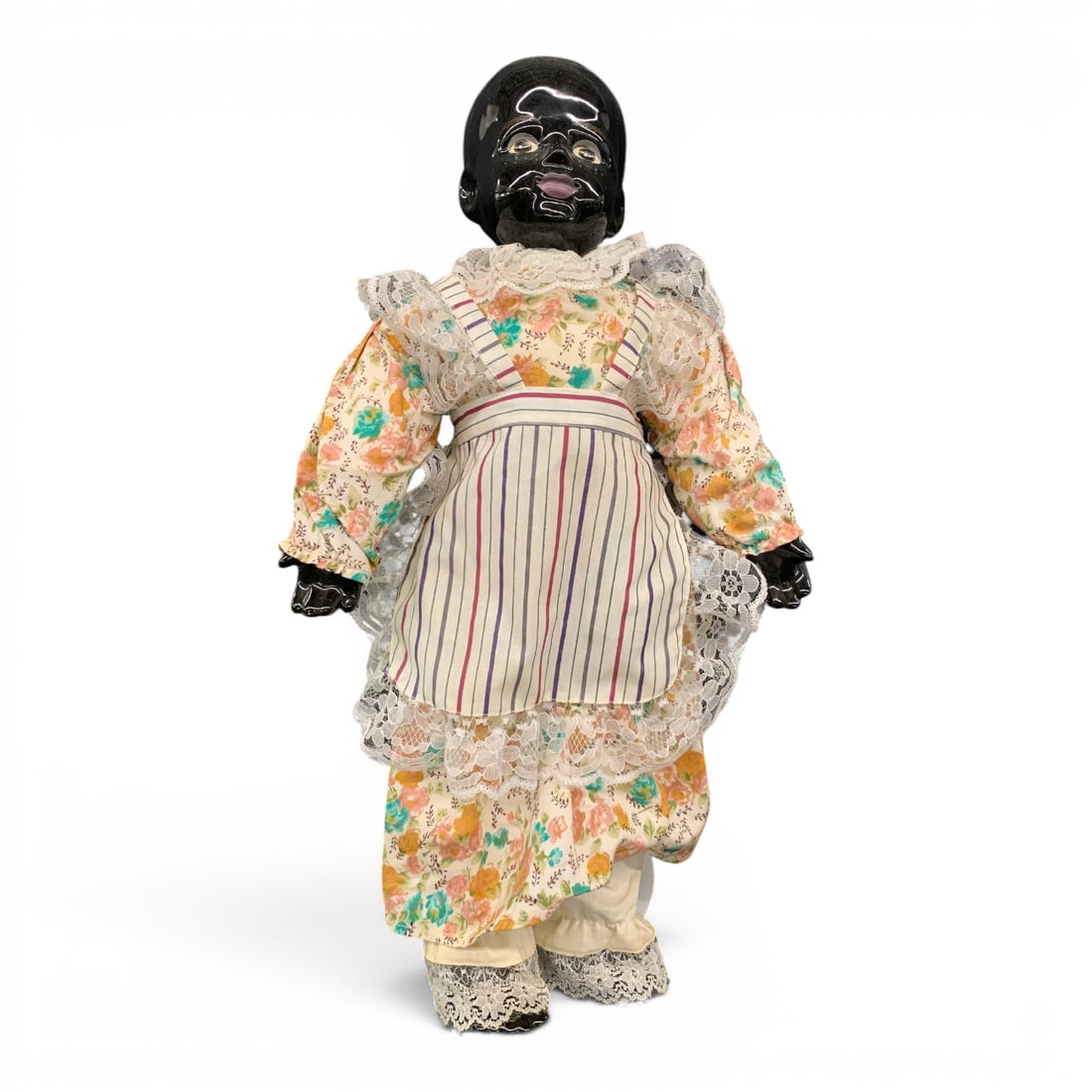 Vintage Black Americana Female Doll: Vintage Black Americana Female Doll Made Of Ceramic And Cloth20" Long