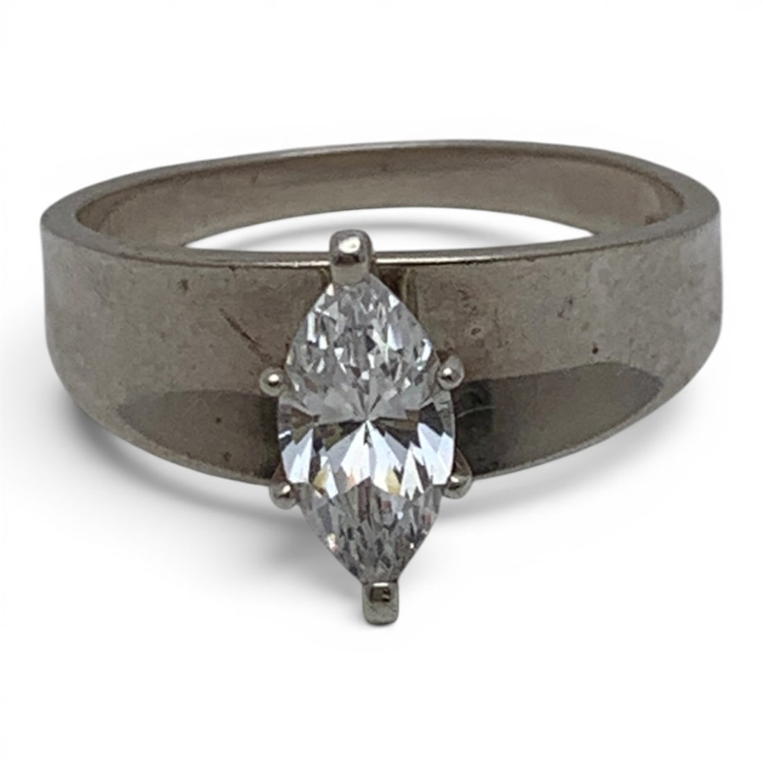 Sterling Silver & Solitaire Clear Stone Ring (1 of 6)