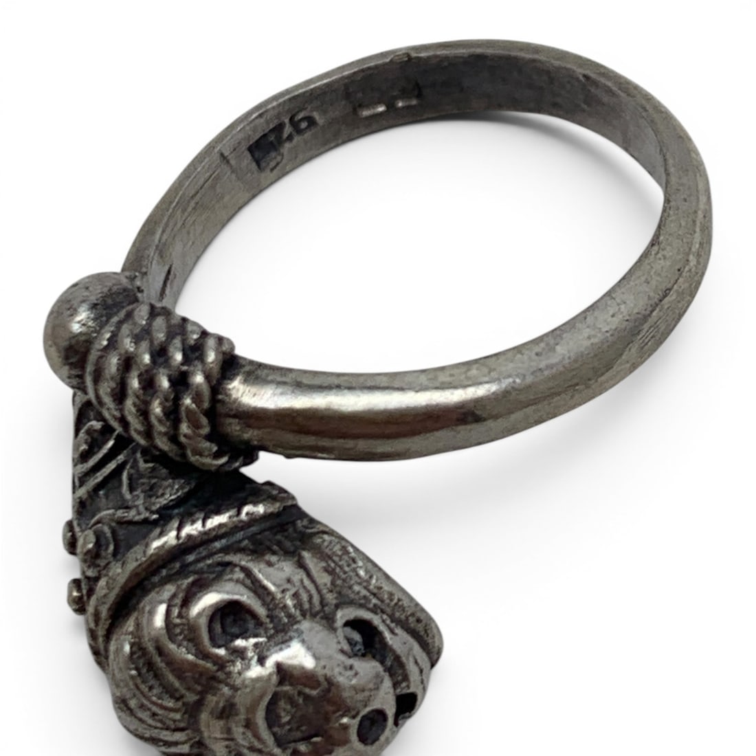 Sterling Silver Lion's Head Ring - 3