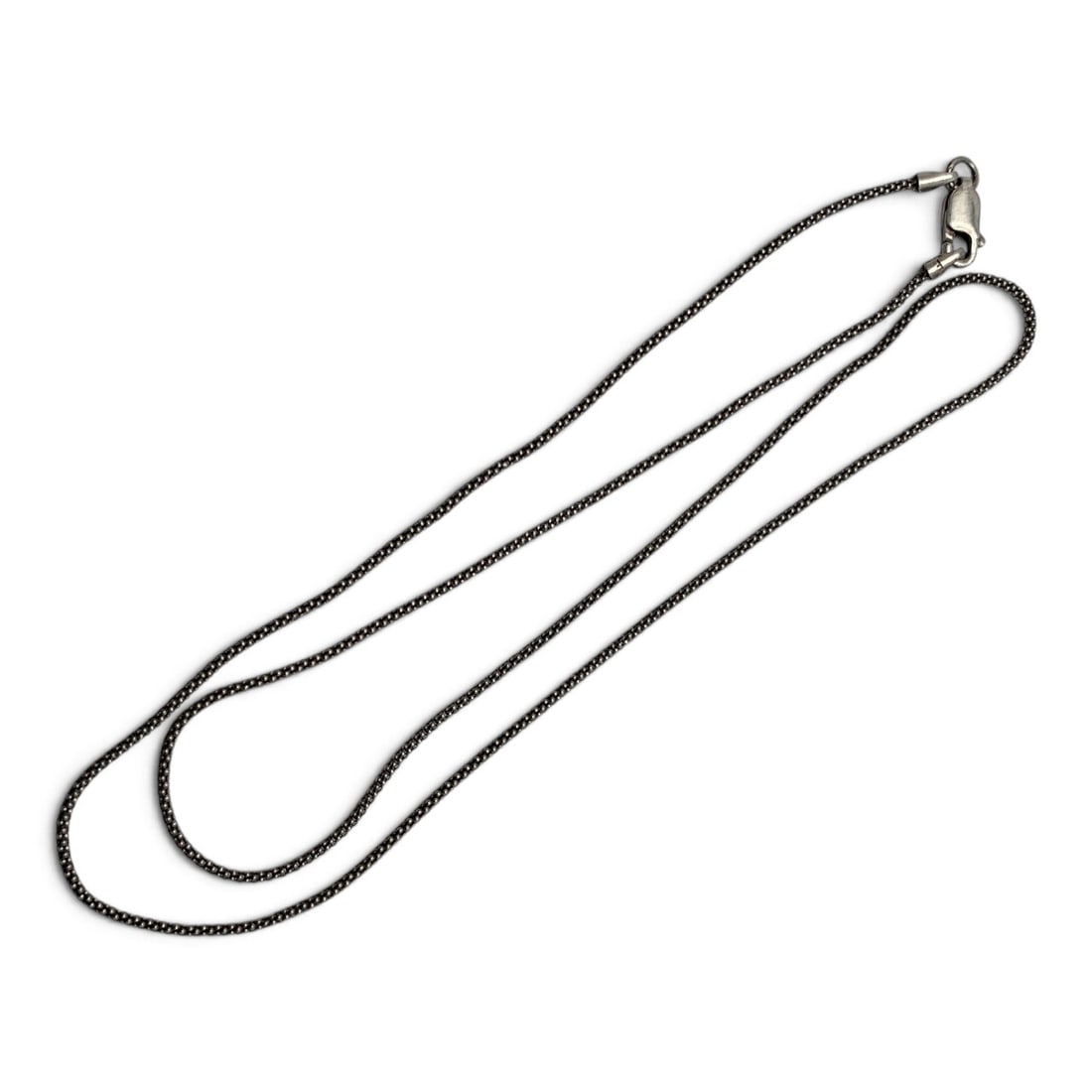 Sterling Silver Necklace: Sterling Silver Necklace With A Textured Design Marked 925 - 19 1/2" Long - 2.5 Grams