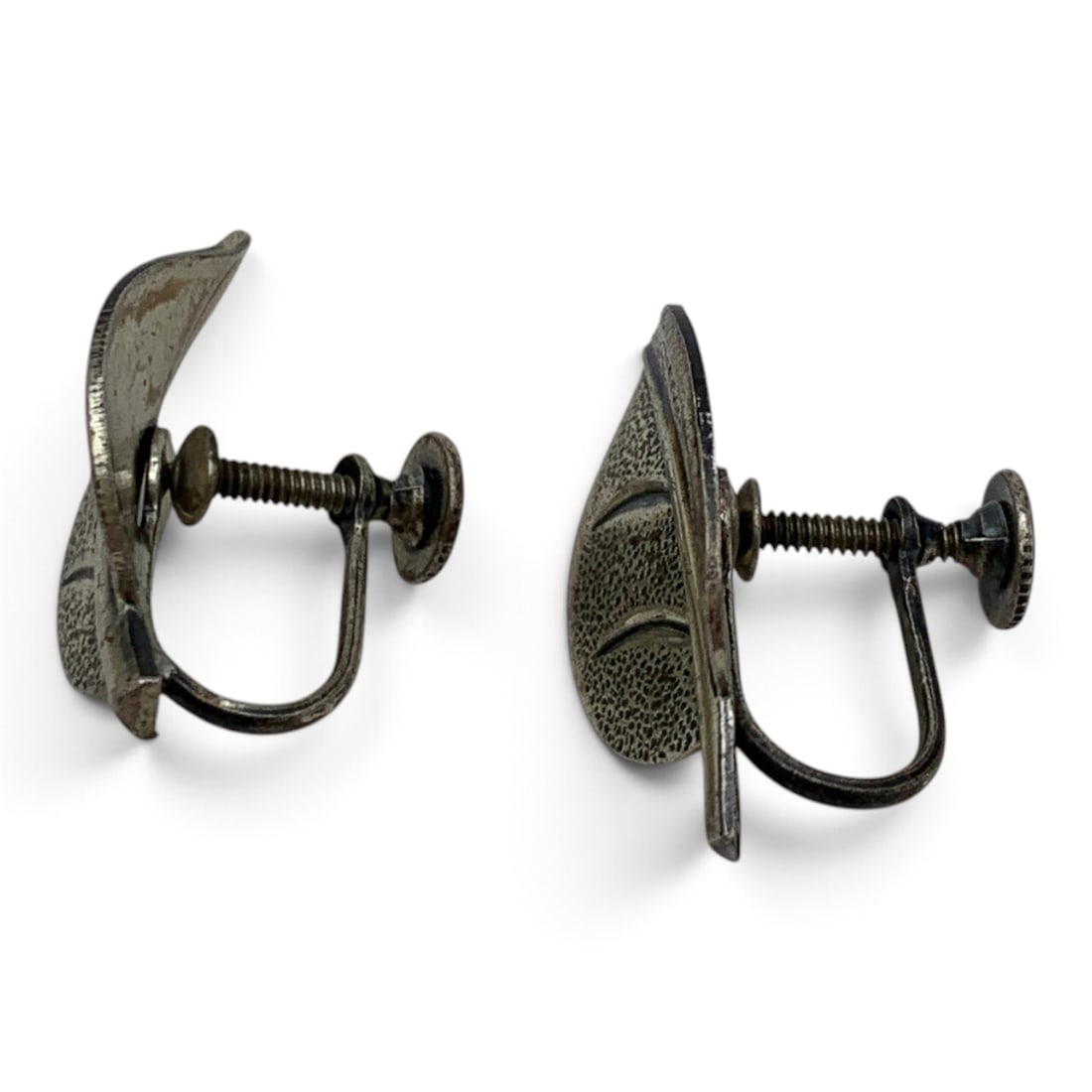 Beau Sterling Silver Screw Back Leaf Earrings - 3