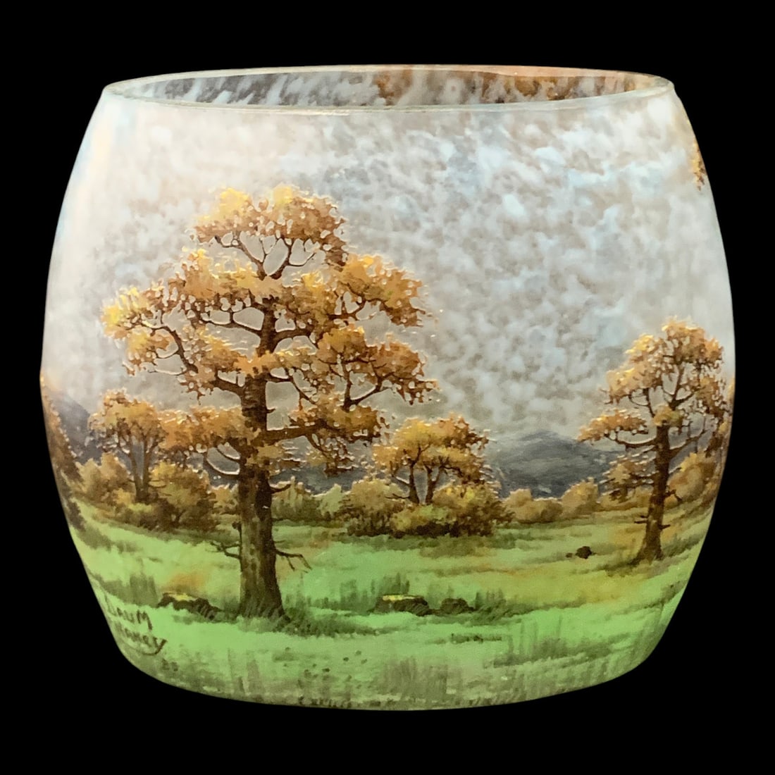 Circa. 1904 Nancy Daum Paysage Cameo Vase - 11