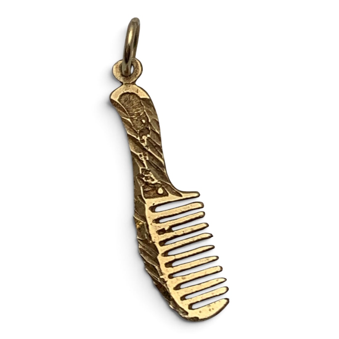 14k Yellow Gold Comb Charm: 14k Yellow Gold Charm In The Design Of A CombMarked: 14k - 1 1/8" Long - 0.3 Dwt