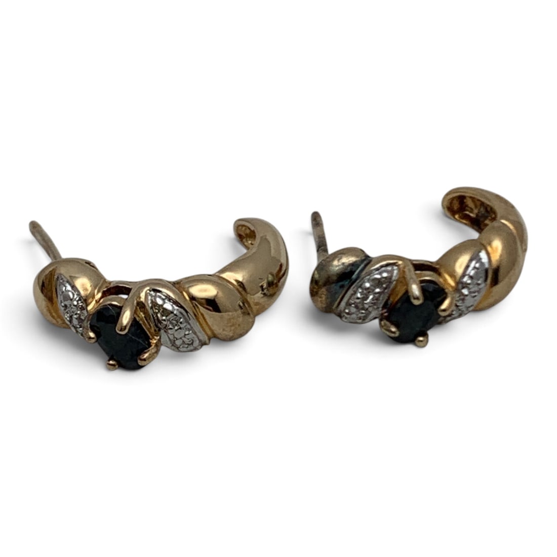 Pair Of Sterling & Sapphire Gold Tone: Pair Of Sterling Silver Gold Tone Earrings Featuring An Oval Cut Sapphire Gemstone Marked: 925 - 3/4" Long - 3.2 Grams