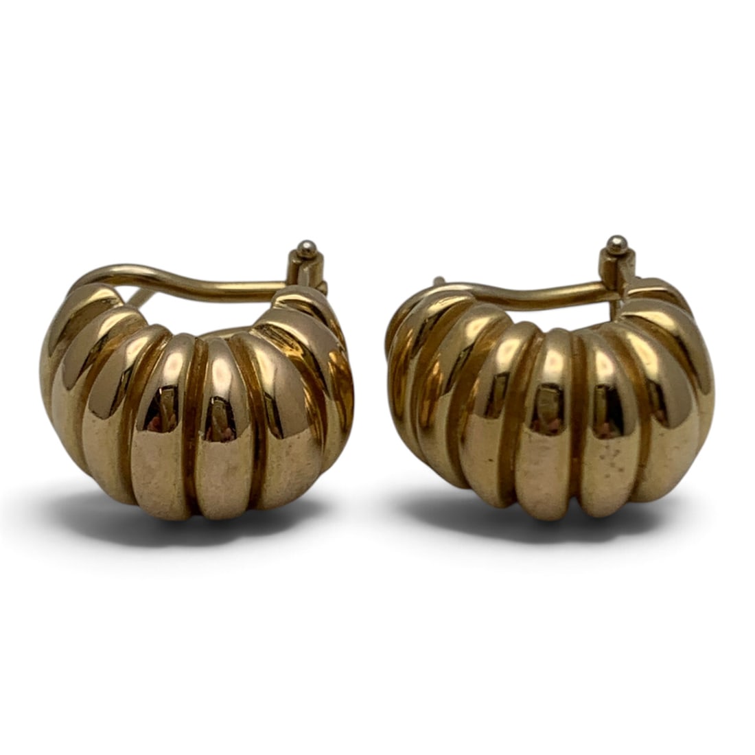 Pair Of 14k Yellow Gold Italian Earrings: Pair Of 14k Yellow Gold Italian Earrings With A Textured Design Marked: 14k - 5/8" Long - 2.8 Dwt