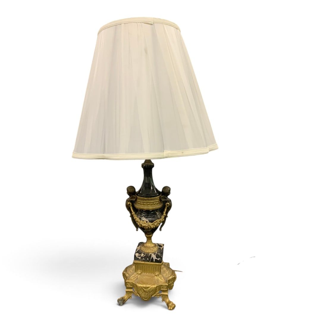 Vintage Neoclassical Brass Accent Table Lamp (1 of 12)