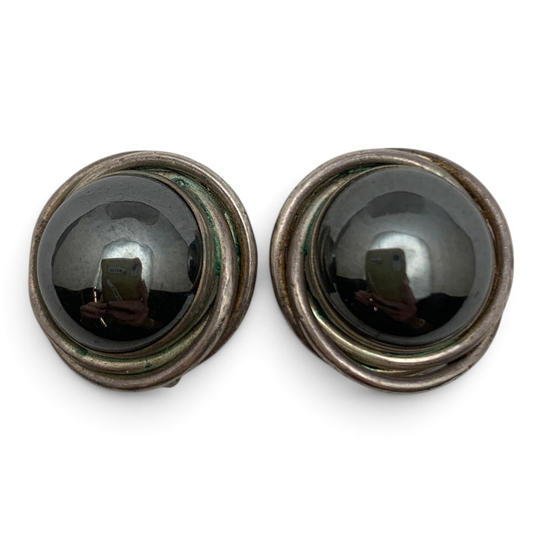 Pair Of Vintage Silver & Hematite Clip Earrings: Pair Of Vintage Silver & Hematite Clip Earrings Tests Silver - 3/4" Long - 14.2 Grams