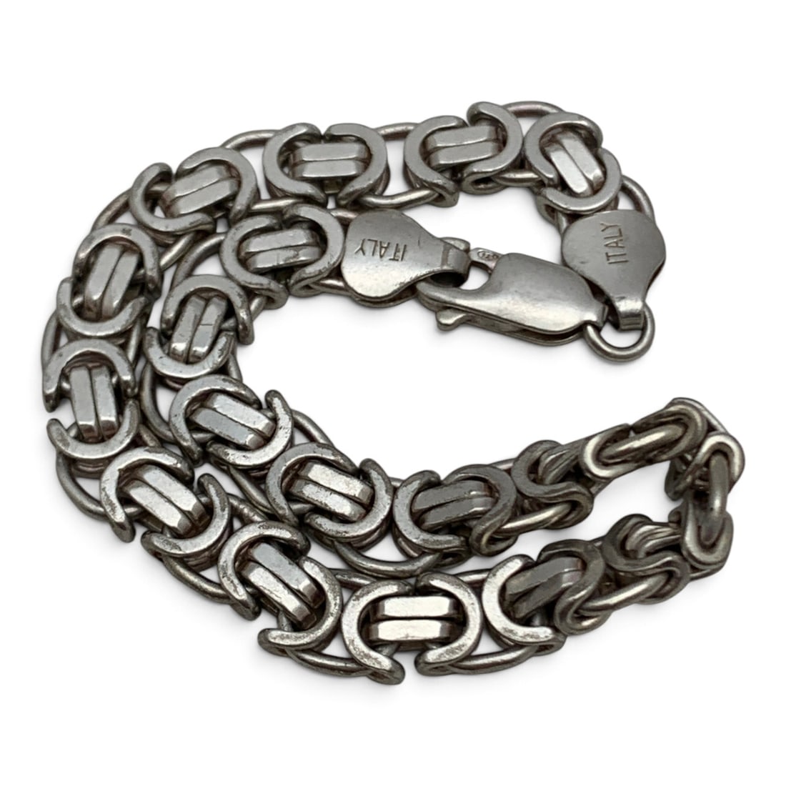 Vintage Italy Sterling Silver Bracelet: Vintage Italy Sterling Silver Bracelet Marked: 925 - 7 3/4" Long - 16.7 Grams
