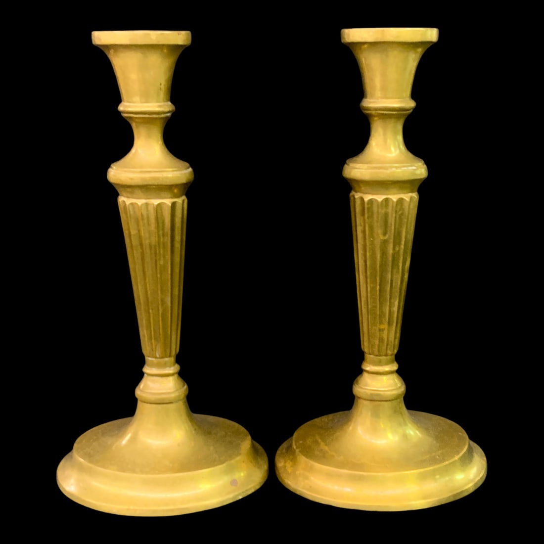 Pair Of Vintage Brass Candlesticks: Pair Of Vintage Brass Candlesticks11 1/2" Tall