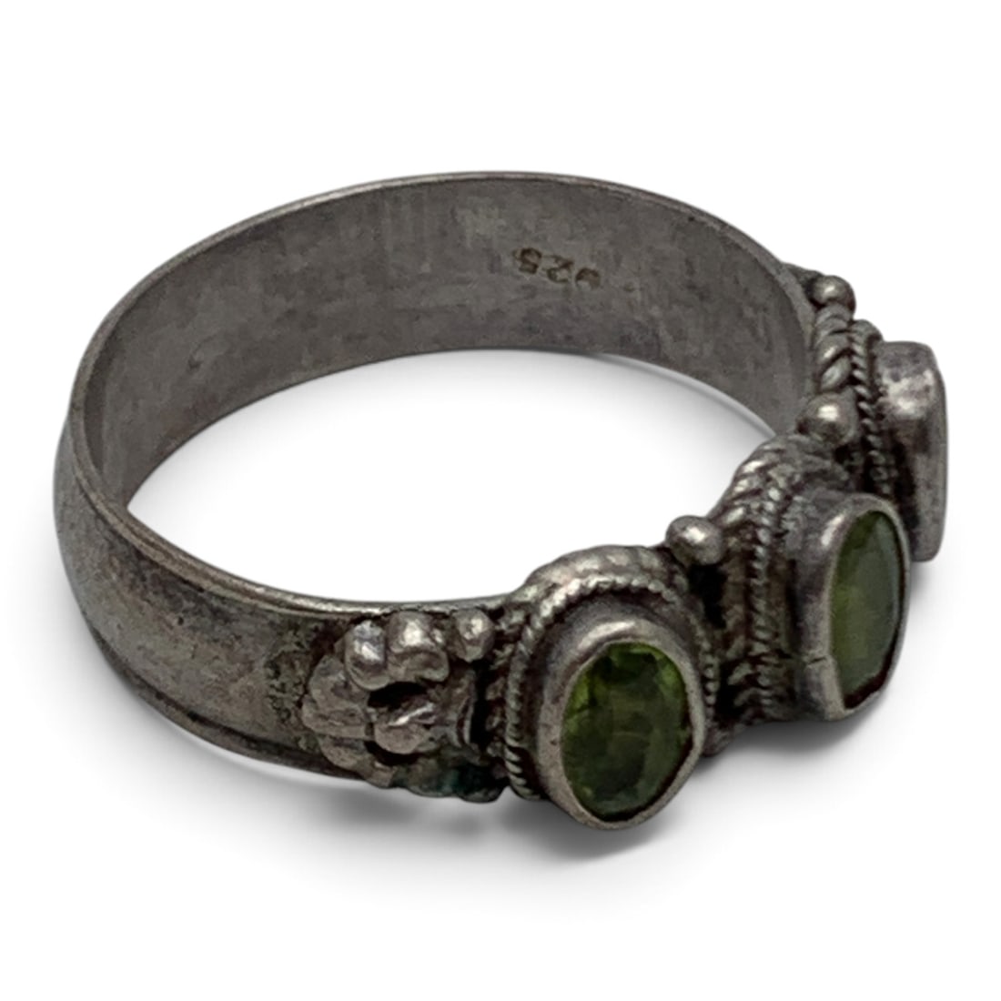 Sterling Silver & Green Stone Ring - 4