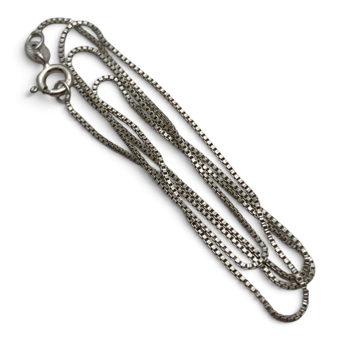 Sterling Silver Italian Box Chain Necklace: Vintage Sterling Silver Necklace With A Box Chain Design Marked: 925 - 18" Long - 2.0 Grams