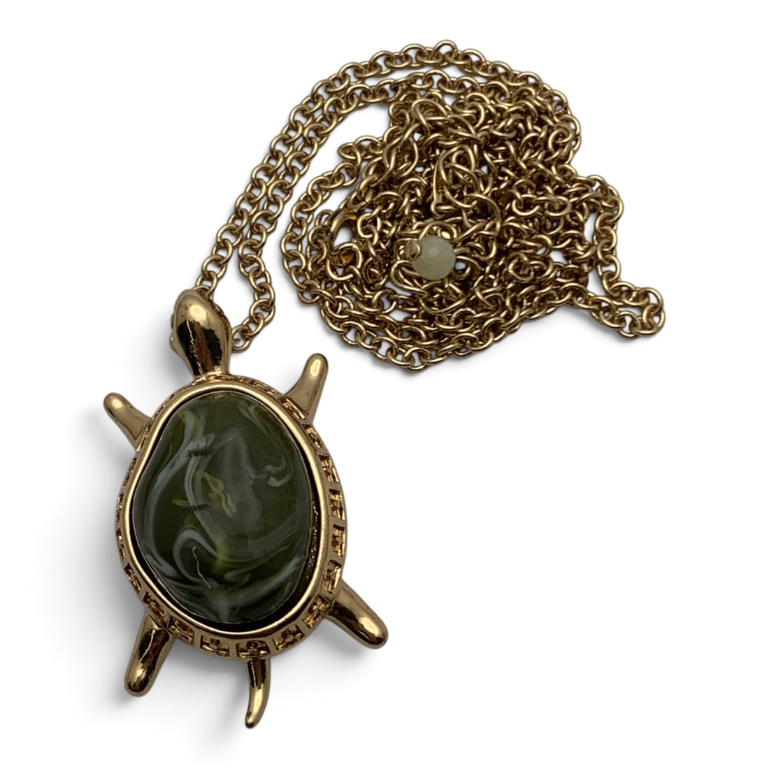 Signed Avon Gold Tone Turtle Pendant Necklace (1 of 3)