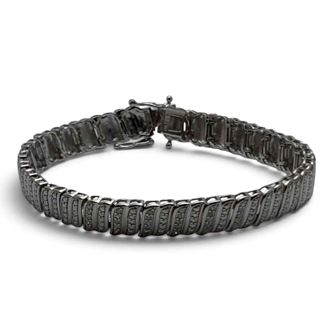 Sterling Silver & White Diamond Bracelet: Sterling Silver Bracelet Featuring White Round Cut Diamonds Marked: 925 - 7 5/8" Long - 17.7 Grams