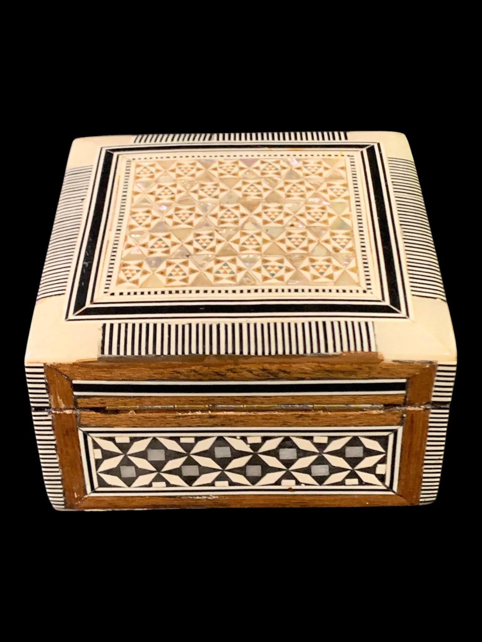 Vintage Inlaid Hinged Square Container - 3