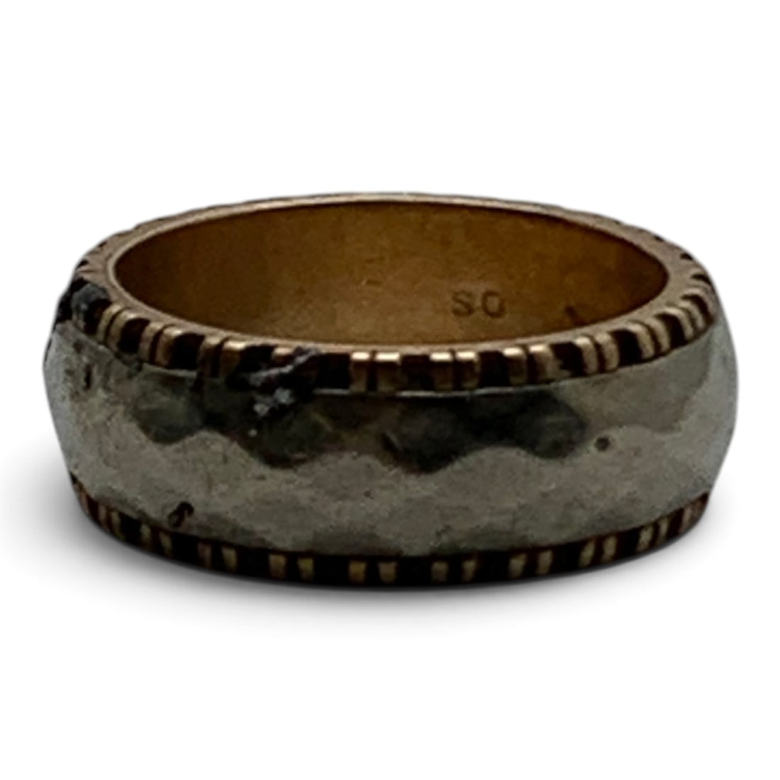 Vintage 14k Yellow Gold Band: Vintage 14k Yellow Gold Band Featuring A Textured DesignMarked: 14k - Size 7.75 - 5.1 Dwt