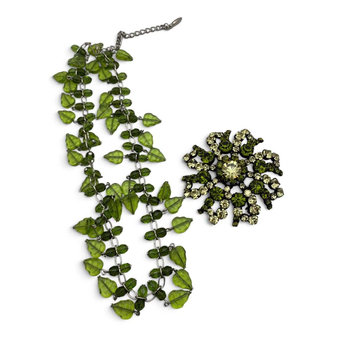 2 Pieces Of Vintage Fashion Jewelry: 2 Pieces Of Vintage Fashion Jewelry Including 1 Green Glass Chunk Necklace And A Green Rhinestone Brooch Brooch: 2 1/2" LongNecklace: 20 1/2