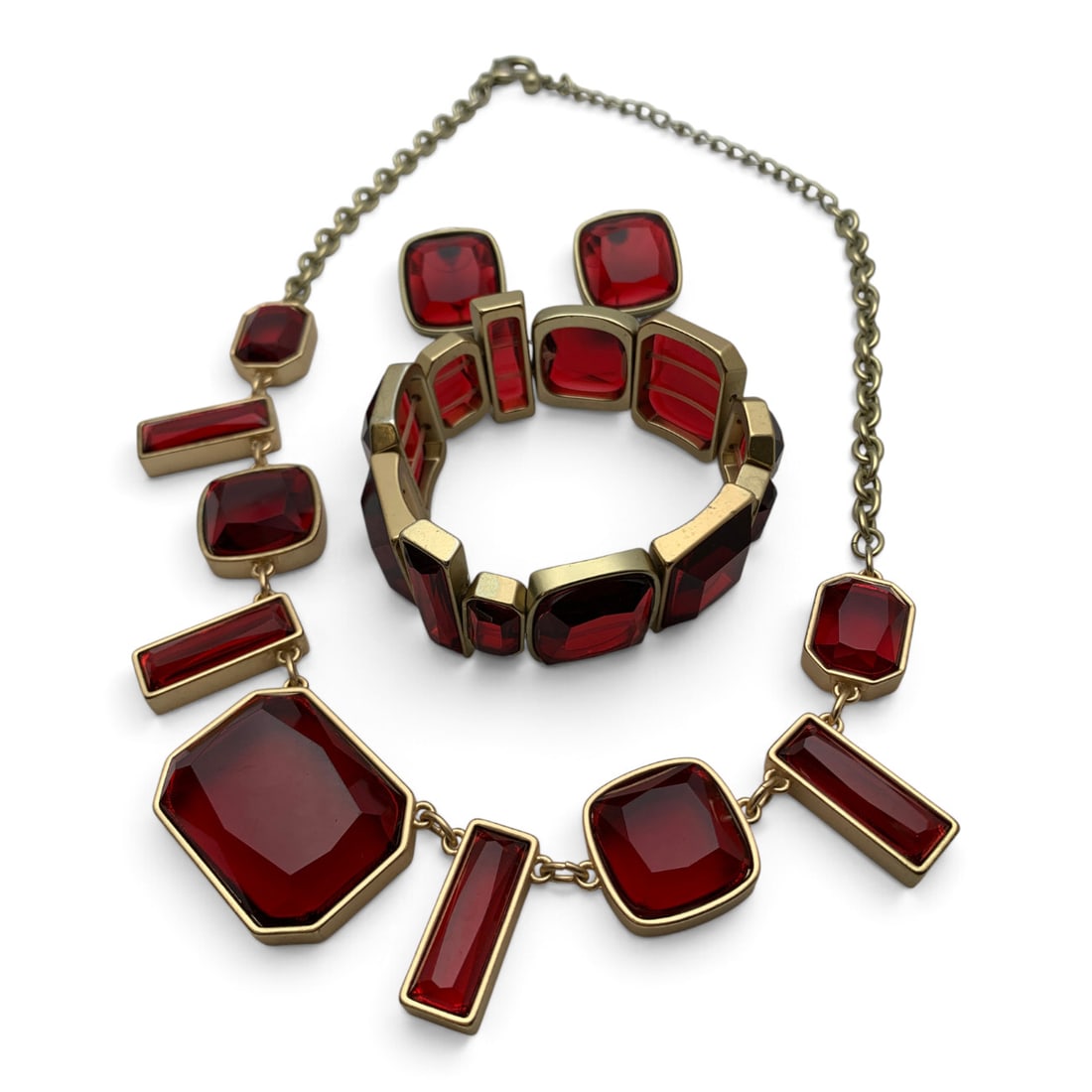 Vintage Chico's Red Stone Fashion Jewelry Set: Vintage Chico's Gold Tone Jewelry Set Featuring Large Red Glass Stones Including A Necklace, A Stretch Band Bracelet, And A Pair Of Earrings Necklace: 22 1/2" LongEarrings: 7/8" Long