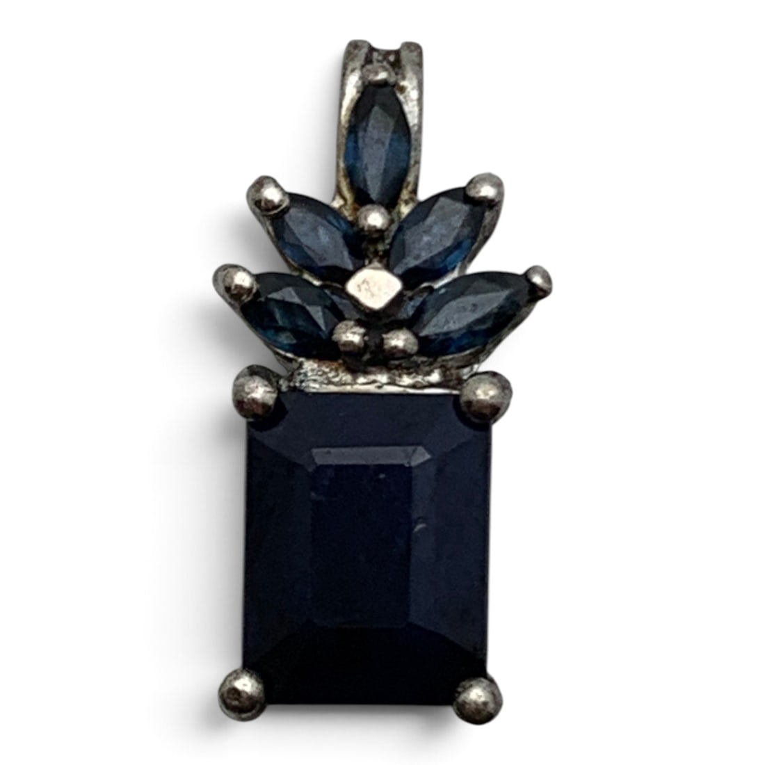 Vintage Sterling Silver & Blue Stone Pendant: Vintage Sterling Silver Pendant Featuring Blue Gemstones Marked: 925 - 3/4" Long - 2.4 Grams