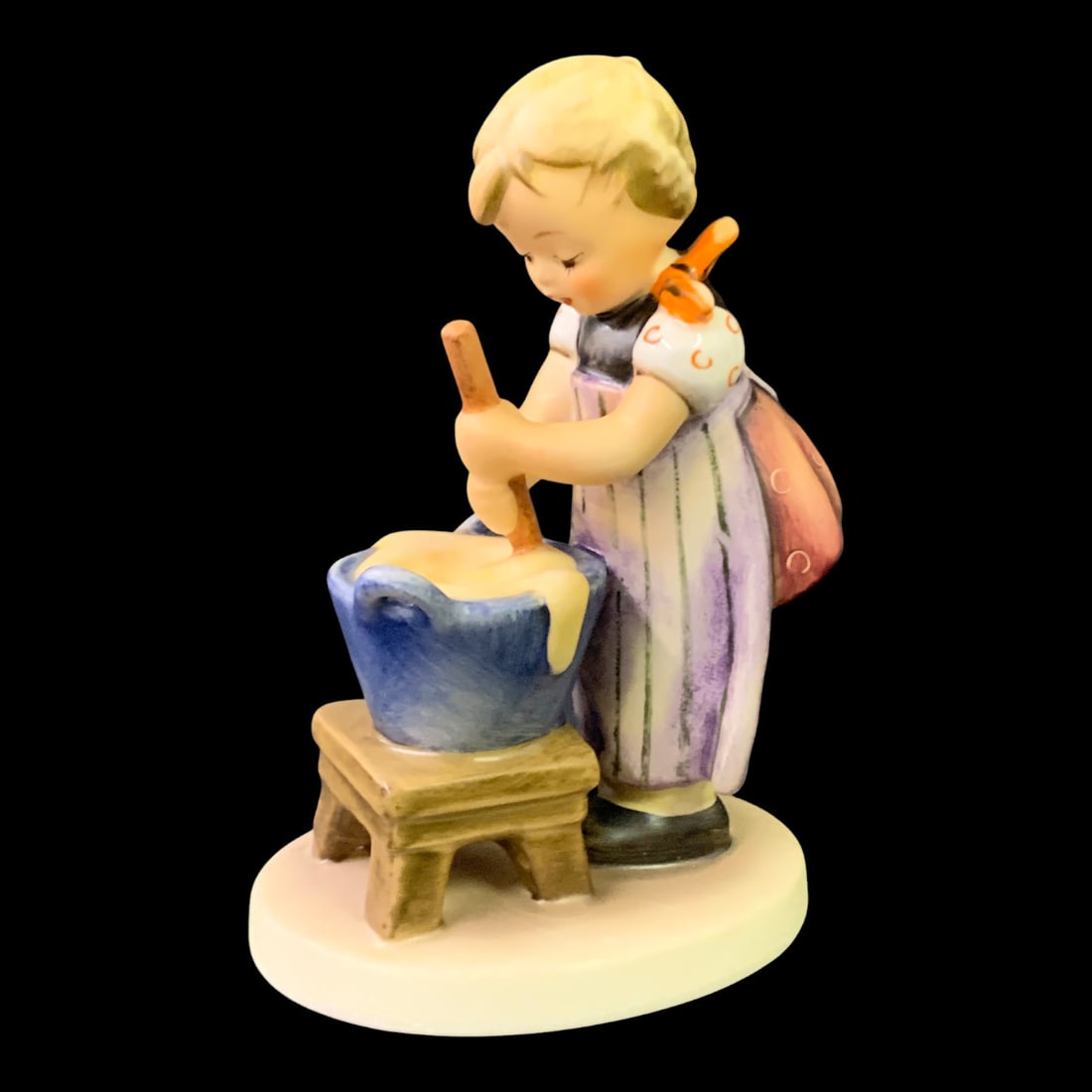 Goebel Hummel Porcelain Figurine, Baking Day (1 of 5)