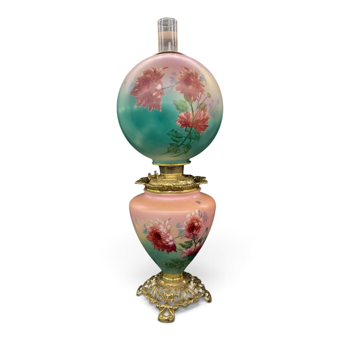 Vintage Gone With The Wind Parlor Lamp (1 of 5)