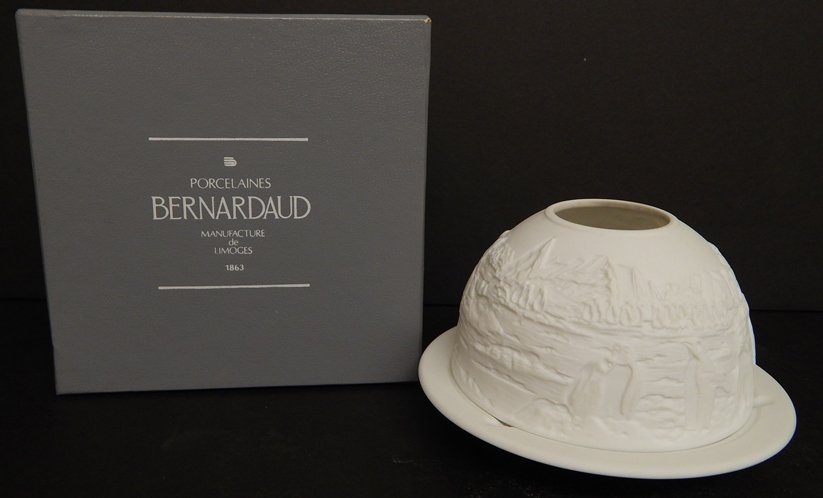 BERNARDAUD PORCELAIN CANDLE HOLDER BY LIMOGES: 7 X 11.5 CM