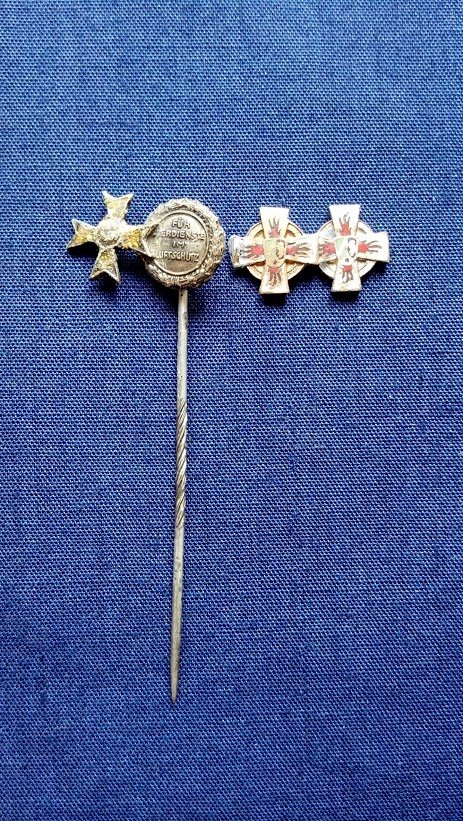 German Nazi Firefighter Stickpin WW2 1939 Gold Cross: Original rare Nazi Germany Gold 1939 enameled cross with bronze and silver Firefighters Insignia. Inscribed in honor of service with the Luftschutz, for bravery in fighting fire & rescue from damage b