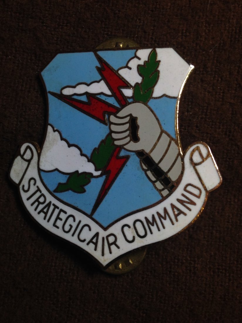 Strategic Air Command Enamel Pin Post WW2 Cold War: Pin from USAF Officer who was stationed at United States Military Strategic Air Command. Beautiful Enamel on brass with push pin back.