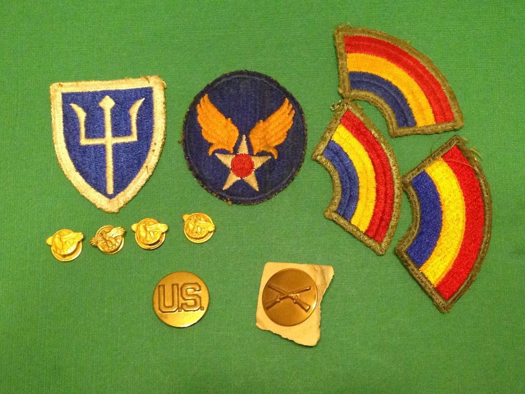 Lot of Military WW2 Items from Veteran's Estate (1 of 5)