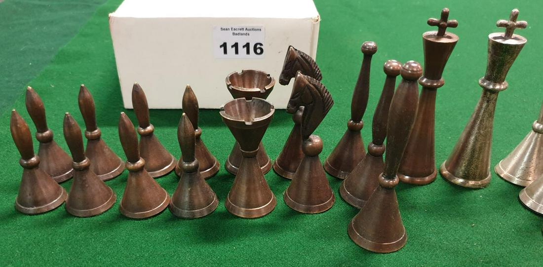 QUINN IS PLAYED BY MARTON CSOKAS. QUINNS HERO BOX: QUINN IS PLAYED BY MARTON CSOKAS. QUINNS HERO BOX SEASON 2: Quinns Chess Pieces. (Q) (24). AP 197.