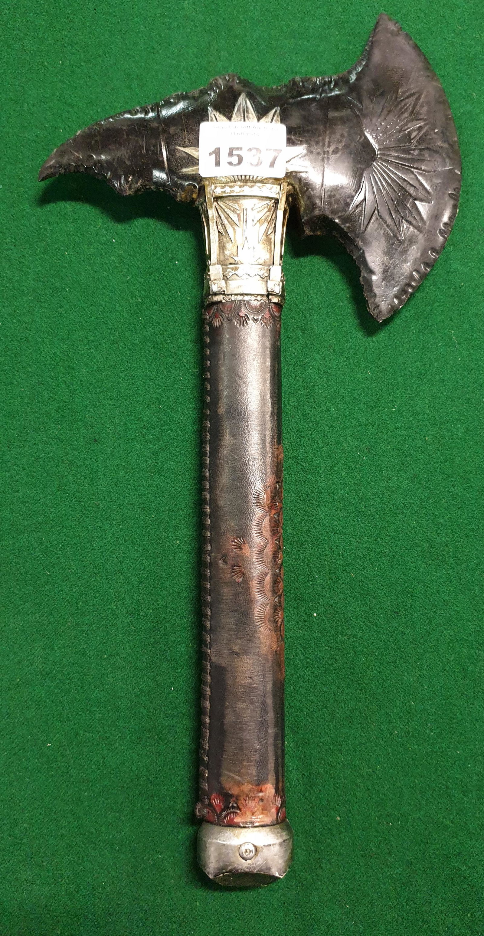 MAGNUS IS PLAYED BY FRANCIS MAGEE. MAGNUS BADLANDS: MAGNUS IS PLAYED BY FRANCIS MAGEE. MAGNUS BADLANDS SERIES 3: Magnus Hatchet with crest (Prop) (1) (24) AP 117.