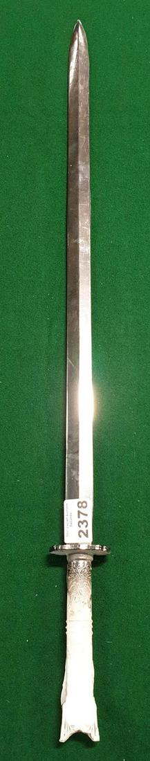 THE WIDOW IS PLAYED BY EMILY BEECHAM. THE WIDOW: THE WIDOW IS PLAYED BY EMILY BEECHAM. THE WIDOW BADLANDS SERIES 2: The Widow's Sword. White handle. (Prop). (1) (24) AP 216.
