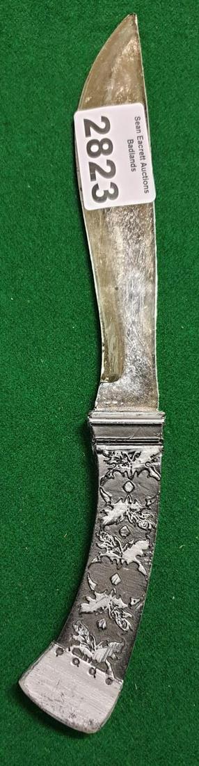 THE WIDOW IS PLAYED BY EMILY BEECHAM. The Widows: THE WIDOW IS PLAYED BY EMILY BEECHAM. The Widows Dagger.(Prop)(AP 55).