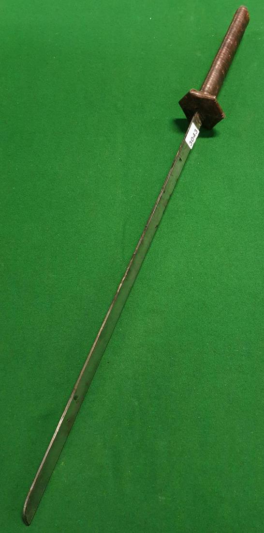 SUNNY IS PLAYED BY DANIEL WU. Sunny's Refugee Sword: SUNNY IS PLAYED BY DANIEL WU. Sunny's Refugee Sword with leather handle. "An Arms license is required if bought in Ireland". (AP02)