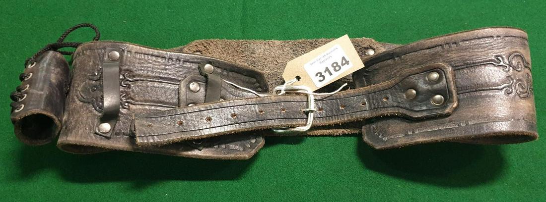 A Bowler Hat leather embossed Belt.(AP72): A Bowler Hat leather embossed Belt.(AP72)