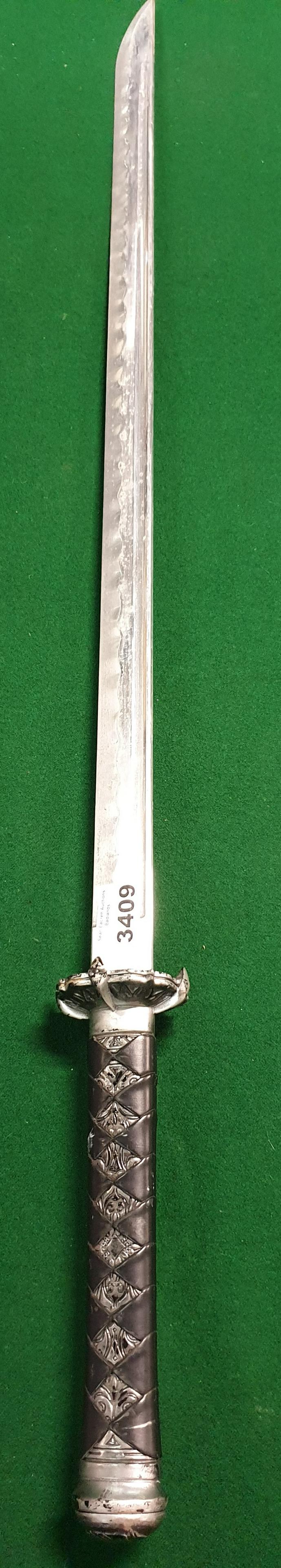 SUNNY IS PLAYED BY DANIEL WU. SUNNY SEASON 1: Sunny's: SUNNY IS PLAYED BY DANIEL WU. SUNNY SEASON 1: Sunny's long blade Sword with metal blade. (AP03)