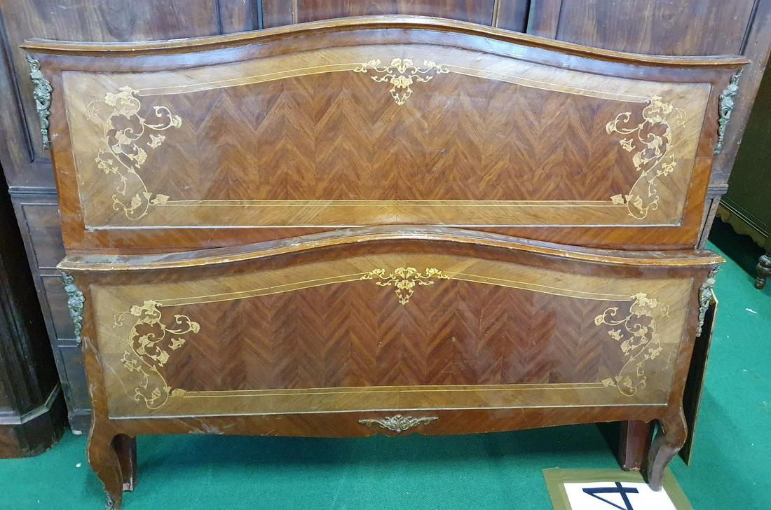 A Continental Rosewood and Inlaid 5' Bed Ends. (2)(14): A Continental Rosewood and Inlaid 5' Bed Ends. (2)(14)