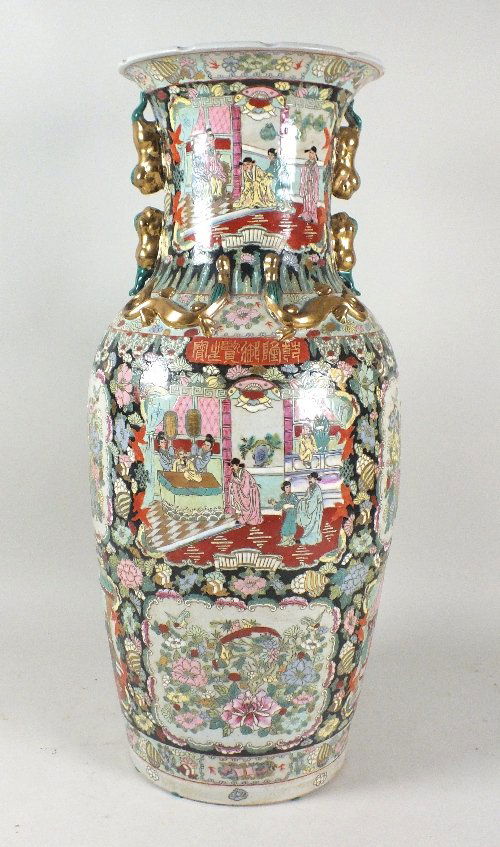 A large Chinese porcelain floor vase, in Canton style, May 21, 2014