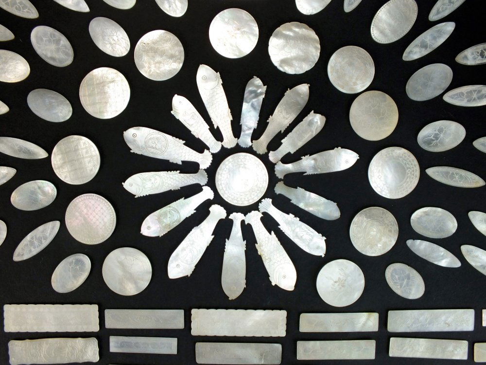 A collection of Chinese mother of pearl game counters, (1 of 1)