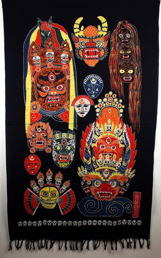 Tie-dyed Decorated with the Totems of Tibet in Cotton: 大理白族手工棉麻扎染西藏图腾纹旗帜 Size：88x144cm