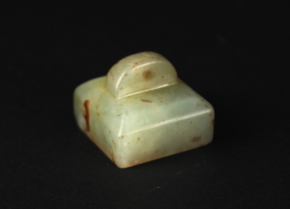 He-tian Green jade Square Shape Seal (1 of 4)