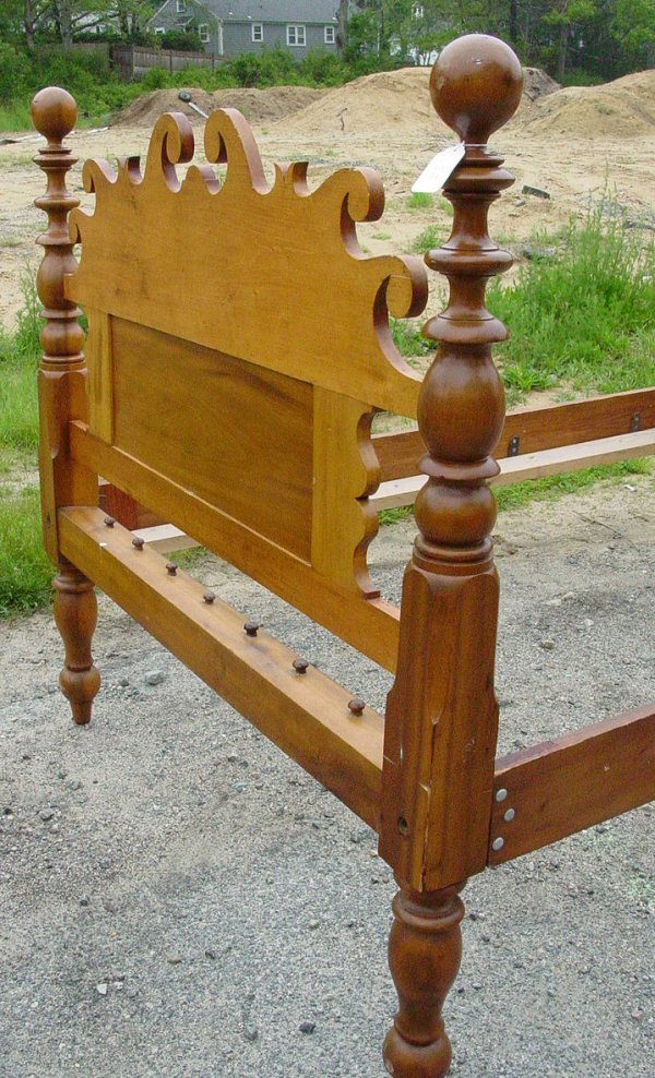 full size period cannonball bed - 2