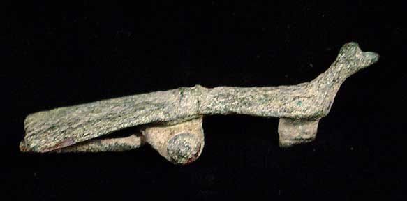 RARE ROMAN PEACOCK FIBULA: ROMAN FIBULA IN THE FORM OF A PEACOCK, c. 1st-3rd century AD. Most of pin intact. 2 inches. Provenance: An extensive NJ collection. Acquired at Dawson's Auction House late 1990's. Ex the Joseph Ternba