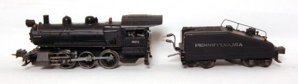 Lionel prewar 227 semi scale switcher set: Lionel prewar 227 semi scale switcher, variation with number on the front and a 2227T tender. Basically a C7 set although the engine has one of the rear corner steps repaired.