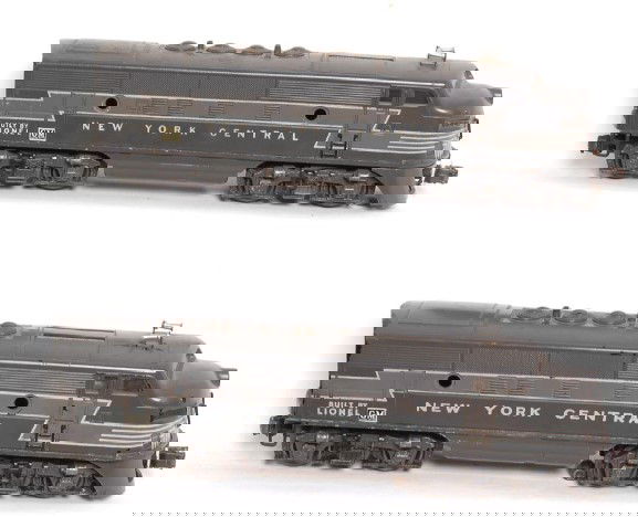 Lionel 2333 2344 New York Central F3 diesels: Lionel 2333 2344 New York Central F3 diesels. 2333 is missing rear motor. Both have various issues. Items in this lot are sold as shown in the photo as a box lot with no returns.