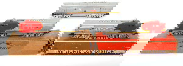 Lionel 2343 Santa Fe F3 ABA units, OB: Lionel 2343 Santa Fe F3 ABA units, no battery damage, C6. OB for T and P have wear, no OB for C.