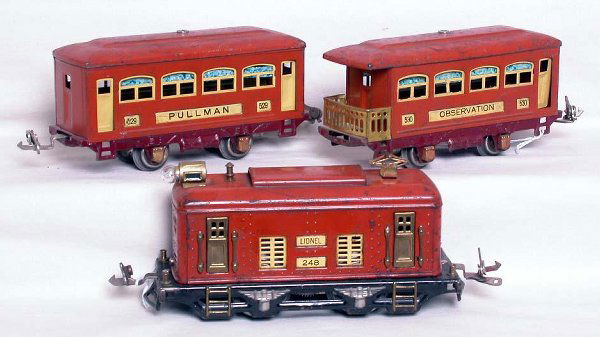 Lionel prewar terra cotta 248, 529 and 530: Lionel prewar 248 terra cotta set with a 529 and 530, original paint but has some playwear C2.