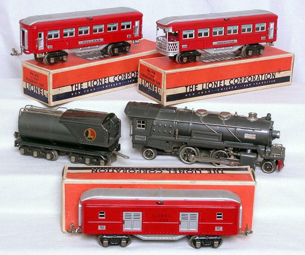 Lionel prewar 255E with red and silver cars in OB: Lionel prewar 255E loco, 263WX tender and red 613, 614 and 615 passenger cars. Set is all original C3-5. Car boxes are nice with the R on the flaps.