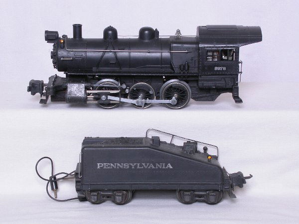 Lionel 227 0-6-0 switcher and 2227T tender: Lionel 227 0-6-0 switcher and 2227T tender, original C5.